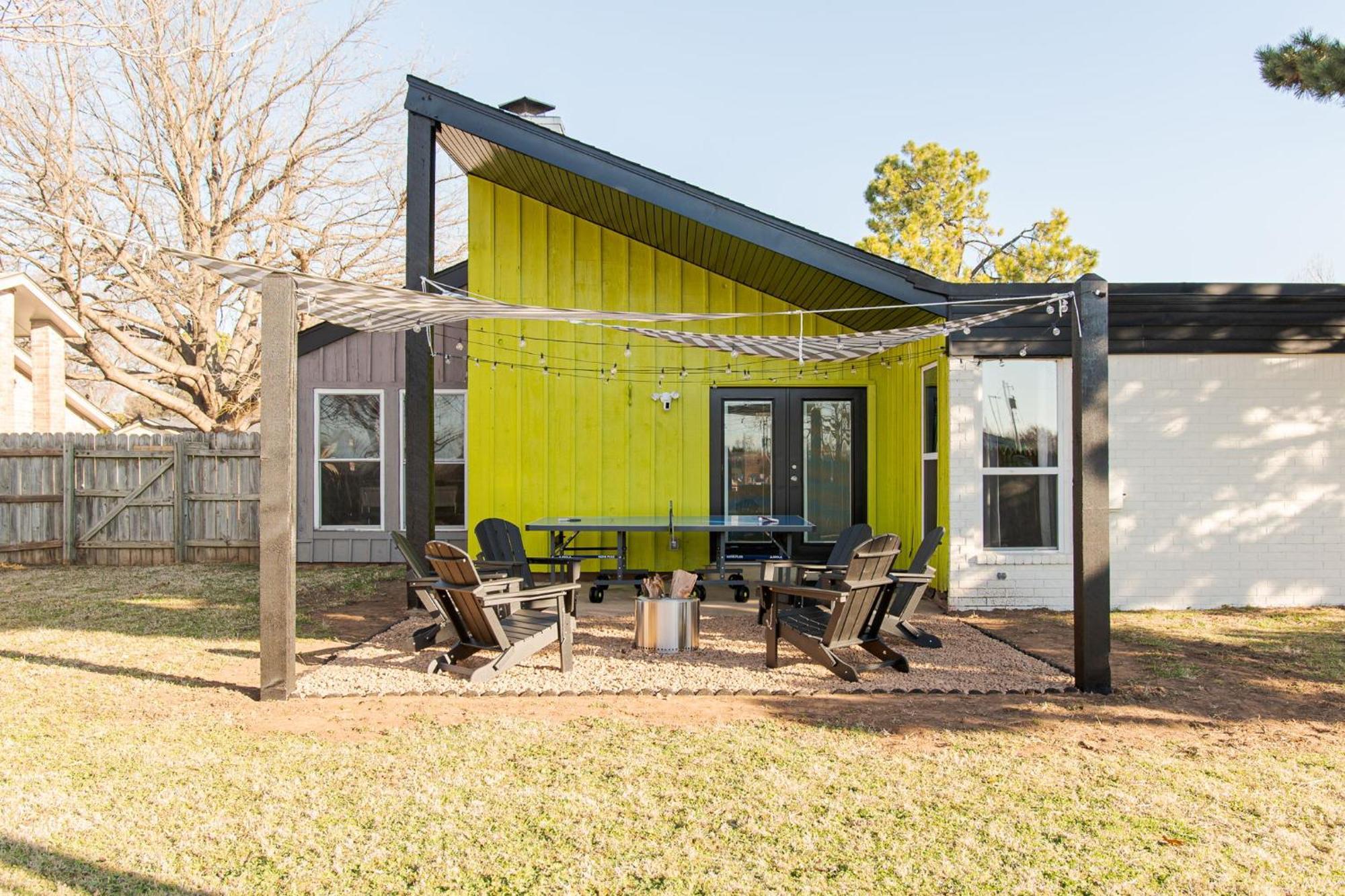 הוילה Norman Retreat - Mins To Ou Fire Pit 3Bd מראה חיצוני תמונה